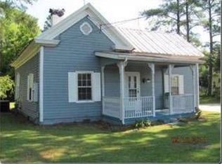 214 W Barnes St, Clayton, NC 27520