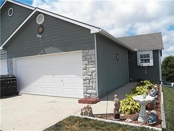 2nd image of 104 Grae Ct