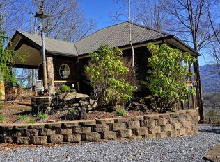 120 Black Bear Xing, Bryson City, NC 28713