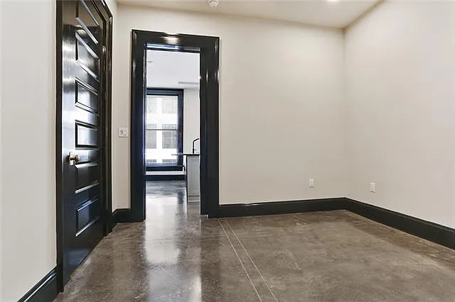 419 Carondelet St #402 — Photo 10