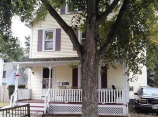 37 Garvan St, East Hartford, CT 06108