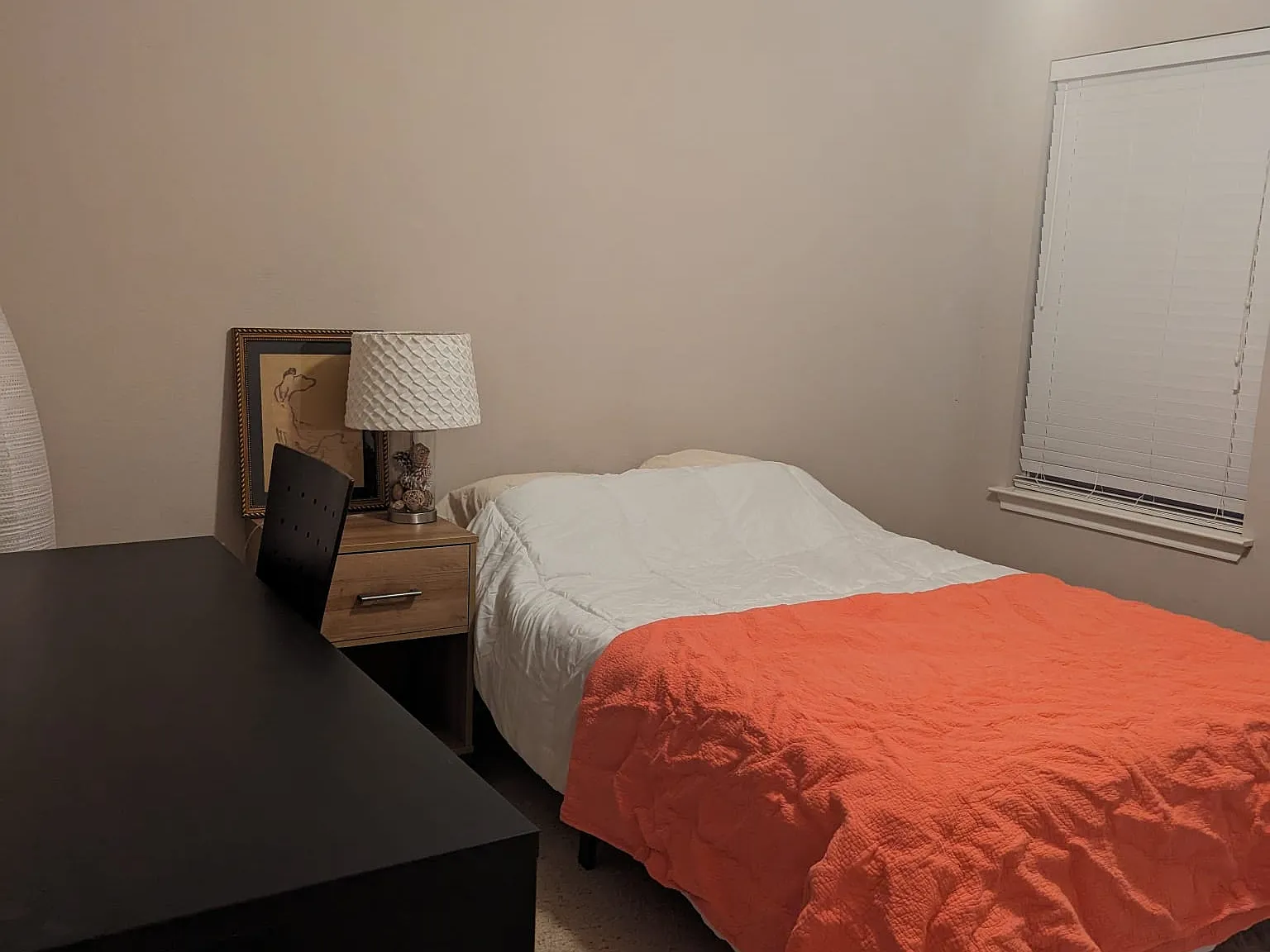 9407 Pioneer Forest Dr — Photo 2