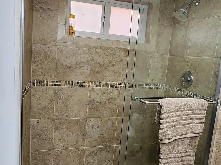8966 Collins Ave #101 — Photo 15