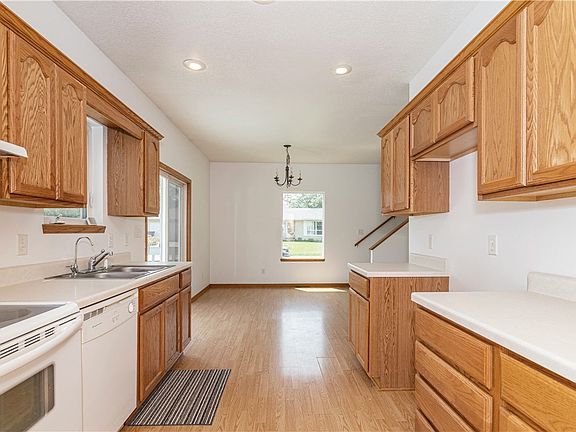 3rd image of 205 2nd St