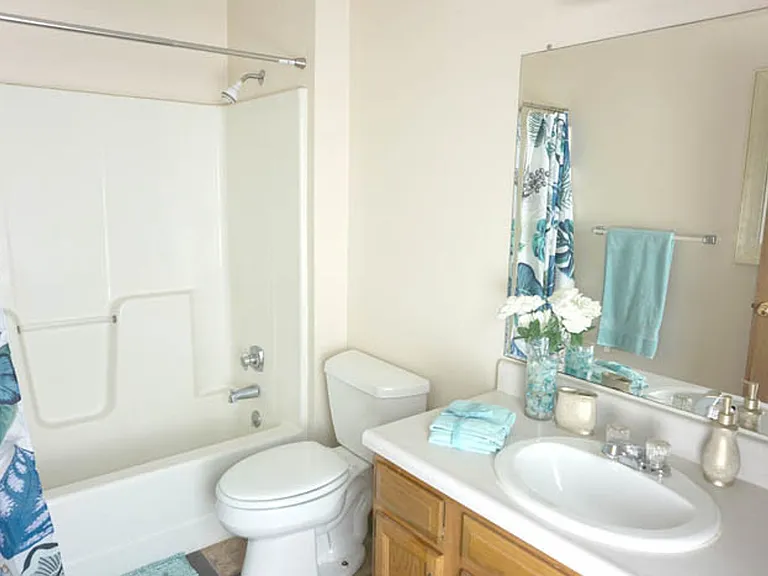 Keystone Park Apartments - Benson — Photo 6