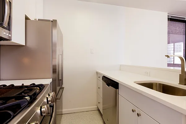 Rented by Mirador Real Estate | media 18