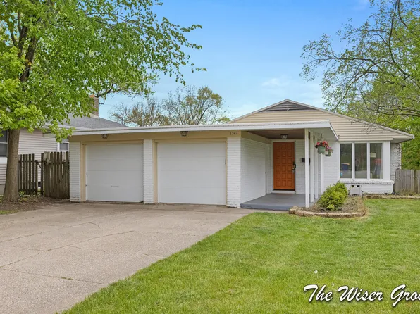 1742 Boston St SE, Grand Rapids, MI 49506