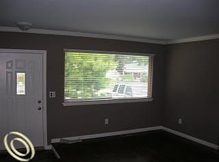 3rd image of 22032 Downing St