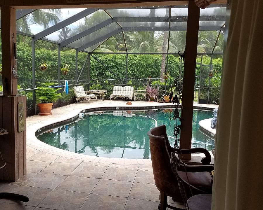Screened Swimming Pool and Lanai