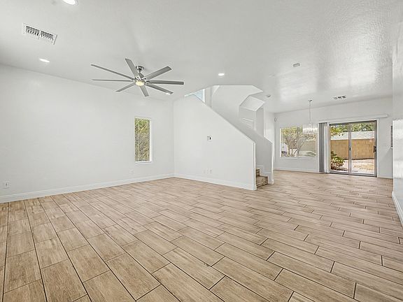 2nd image of 16834 N 49th Way
