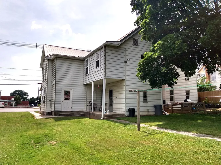 462 N Franklin St #2 — Photo 11