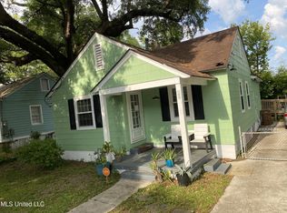 184 Iberville Dr, Biloxi, MS 39531