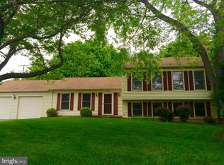 12209 Horse Center Rd, Gaithersburg, MD 20878