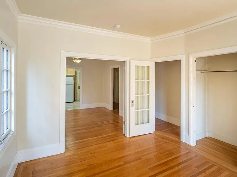 2720 College Ave #2 — Photo 9