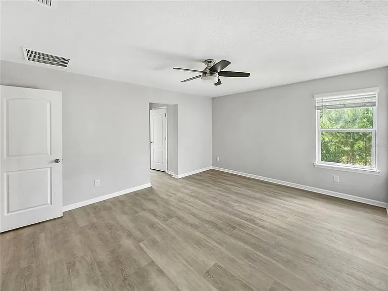 3876 Crawley Down Loop — Photo 11