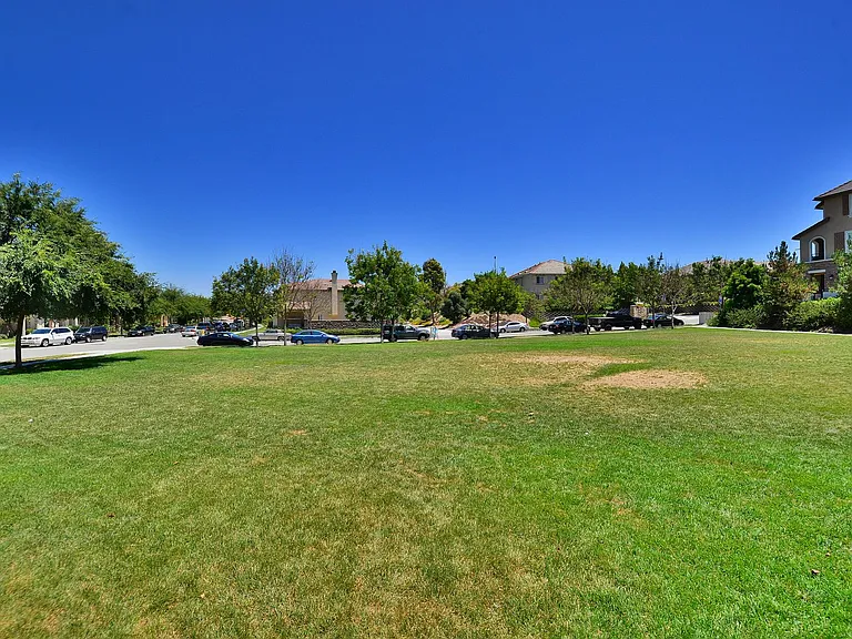 1460 Canvas Dr #3 — Photo 23