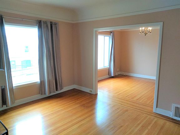 5th image of 460 20th Ave