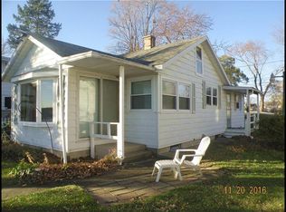 33213 76th St, Burlington, WI 53105