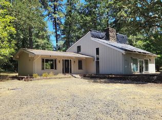 25915 Fleck Rd, Veneta, OR 97487