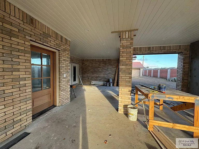 2200 Laredo Rd #12 — Photo 13