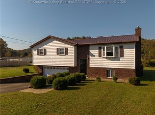 595 Ferrell Rd, Saint Albans, WV 25177