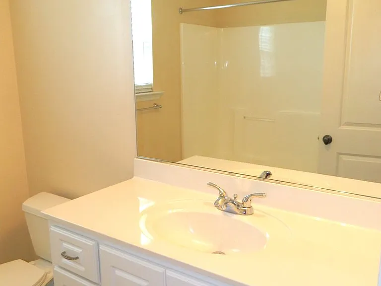 498 Sebastian Dr — Photo 16