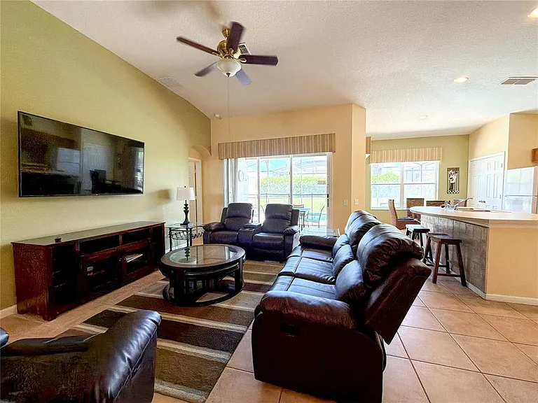 8127 Fan Palm Way — Photo 26