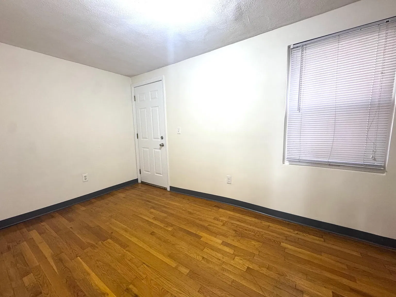 2 bed, $3,600 — Photo 3