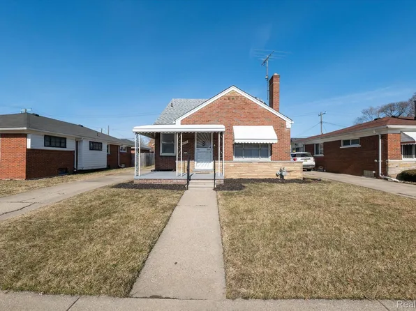 9025 E Outer Dr, Detroit, MI 48213