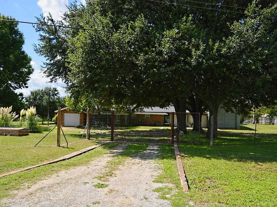 1st image of 5704 River Oaks Dr