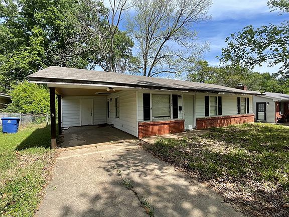 2nd image of 2632 Lola Ln