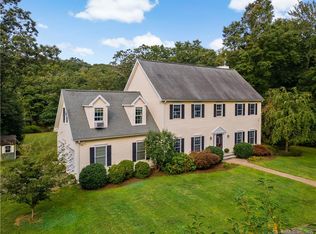 161 Chapman Mill Pond Rd, Westbrook, CT 06498