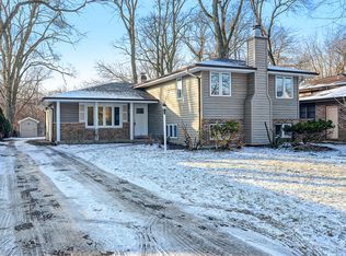 311 60th St, Downers Grove, IL 60516