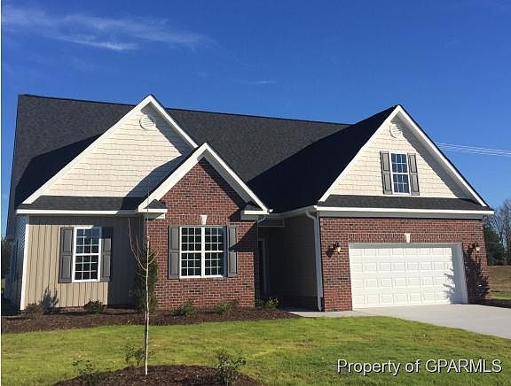 1st image of 207 Crimson Dr