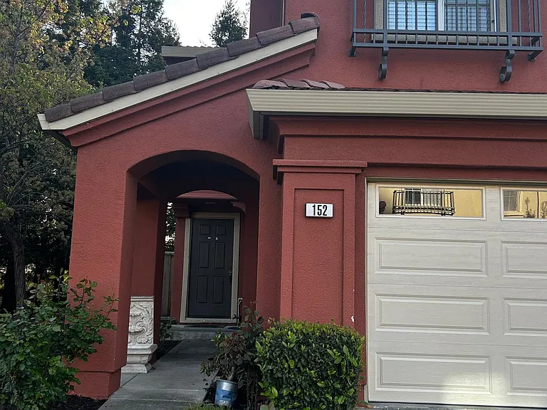 152 Coralflower Ln — Photo 2