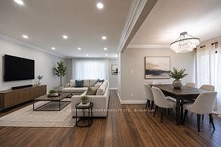 5th image of 109 Thickson Rd S