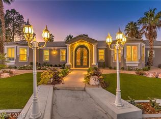 5825 Palm St, Las Vegas, NV 89120