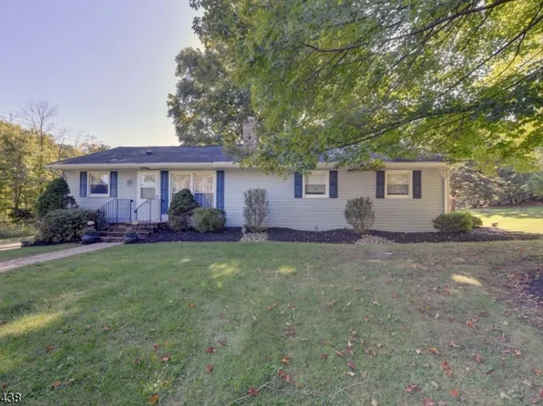 40 Sanders Ct, West Milford Twp., NJ 07480
