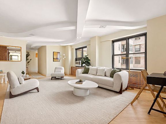2nd image of 208 E Broadway