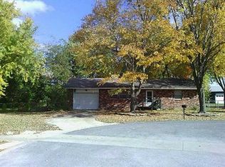 1807 S J St, Rogers, AR 72756