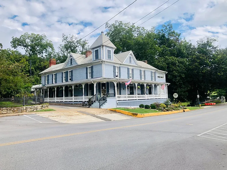 Indian Creek Rd — Photo 19