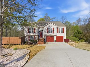 5407 Lombardy Dr, Lula, GA 30554