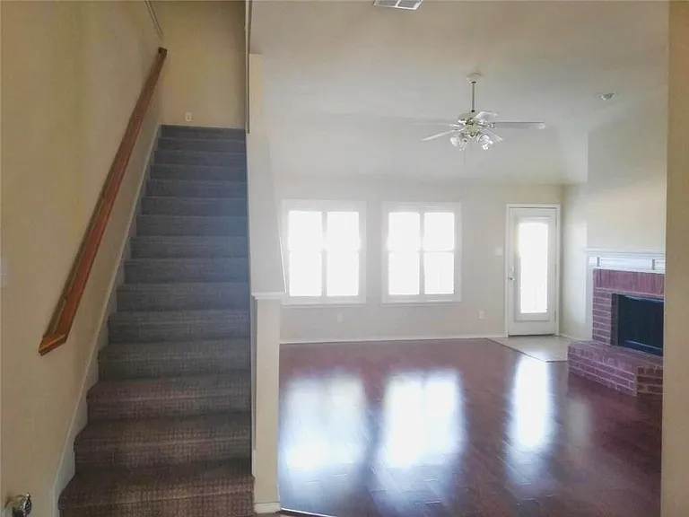 1724 River Oaks Dr — Photo 7