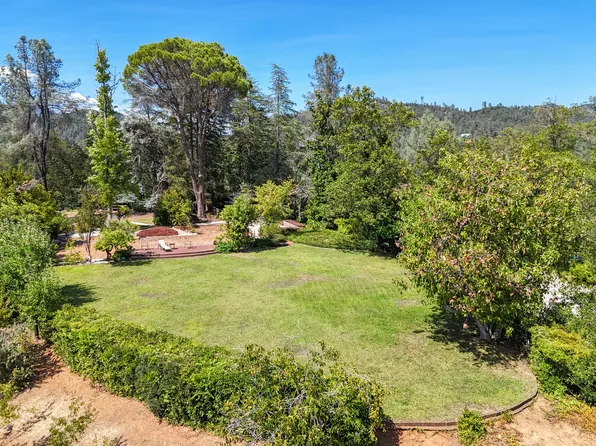 17858 Leisure Ln, Shasta Lake, CA 96019