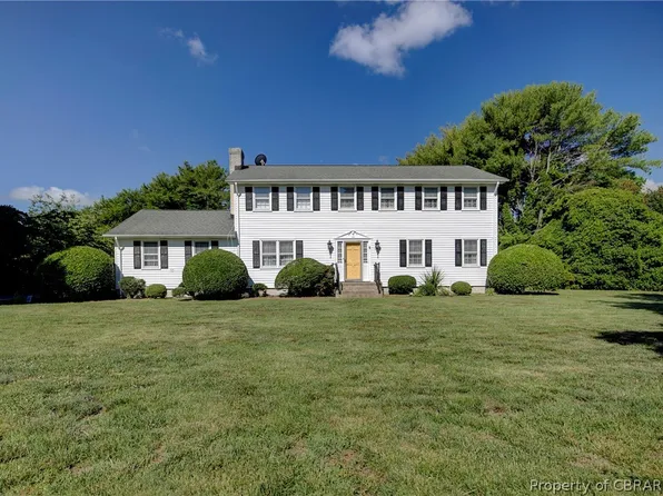 1632 Abingdon Ln, Hayes, VA 23072