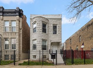3852 W Fillmore St, Chicago, IL 60624