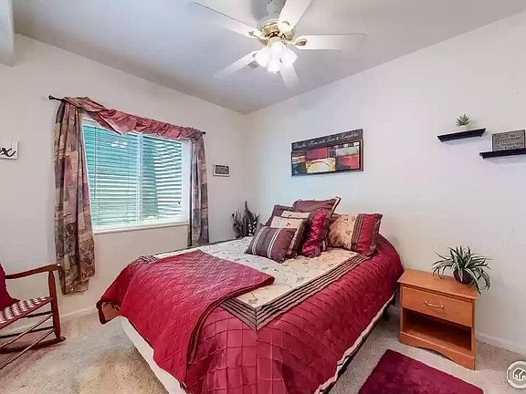 5th image of 3319 Pheasant St #Basement