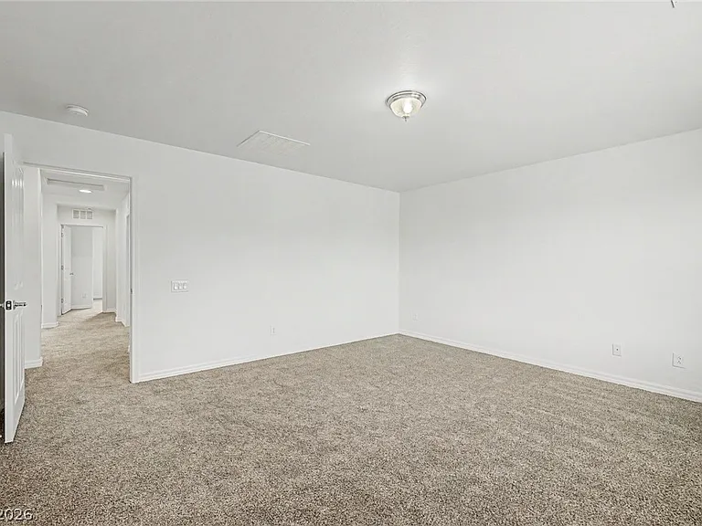 2608 Romarin Ter — Photo 17