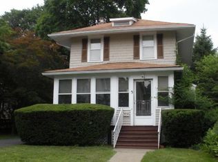 5 Lansing Pl, Montclair, NJ 07043