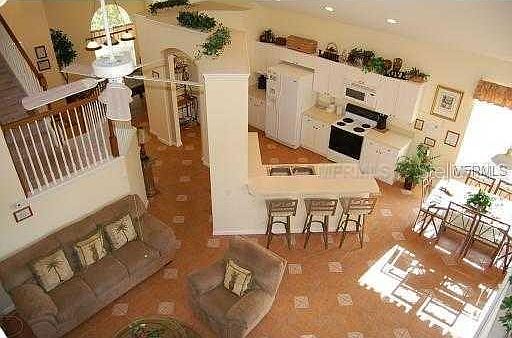 2nd image of 8069 King Palm Cir